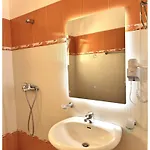 Beachside Golden Apartman Saranda
