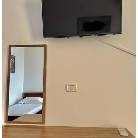 Beachside Golden סרנדה