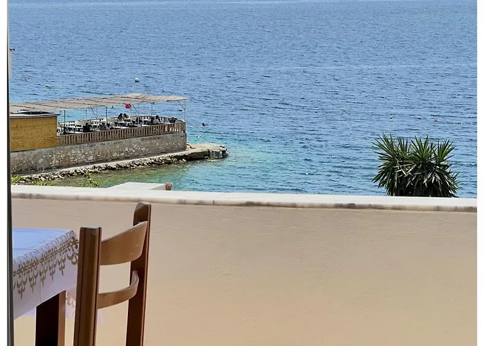 Beachside Golden סרנדה